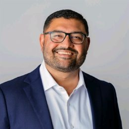 香港证监会：港股上半年日均成交额同比升82% 新股集资额升7倍居全球首位