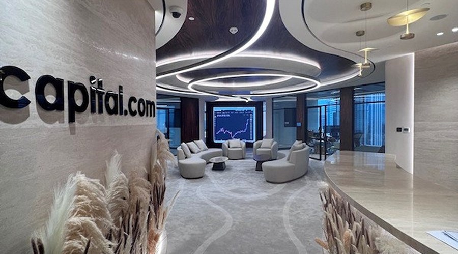 阿努廷当选泰国新总理