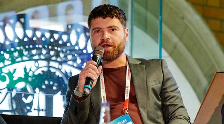 泰康人寿安徽分公司：以史为鉴，明辨风险——从"郁金香泡沫"看理性投资